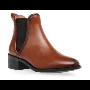 Steve Madden Cognac Booties